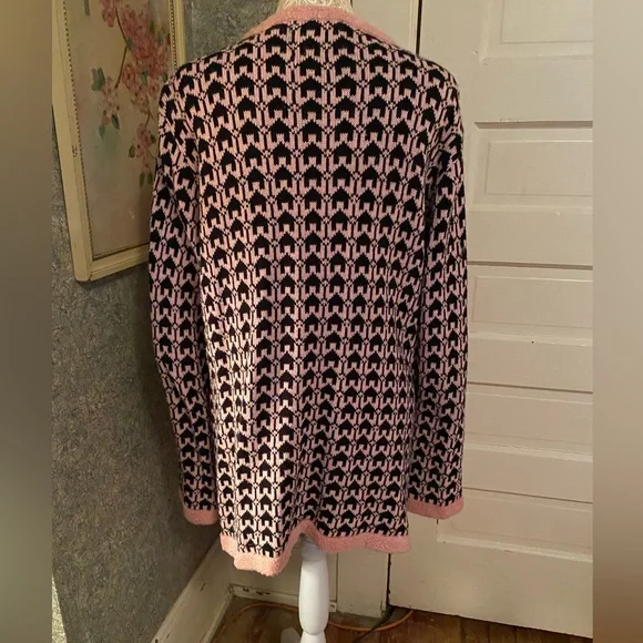 Vintage Storybook Knits pink and black house pattern checkered cardigan sweater - Picture 2 of 6